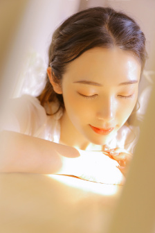 新任女教师